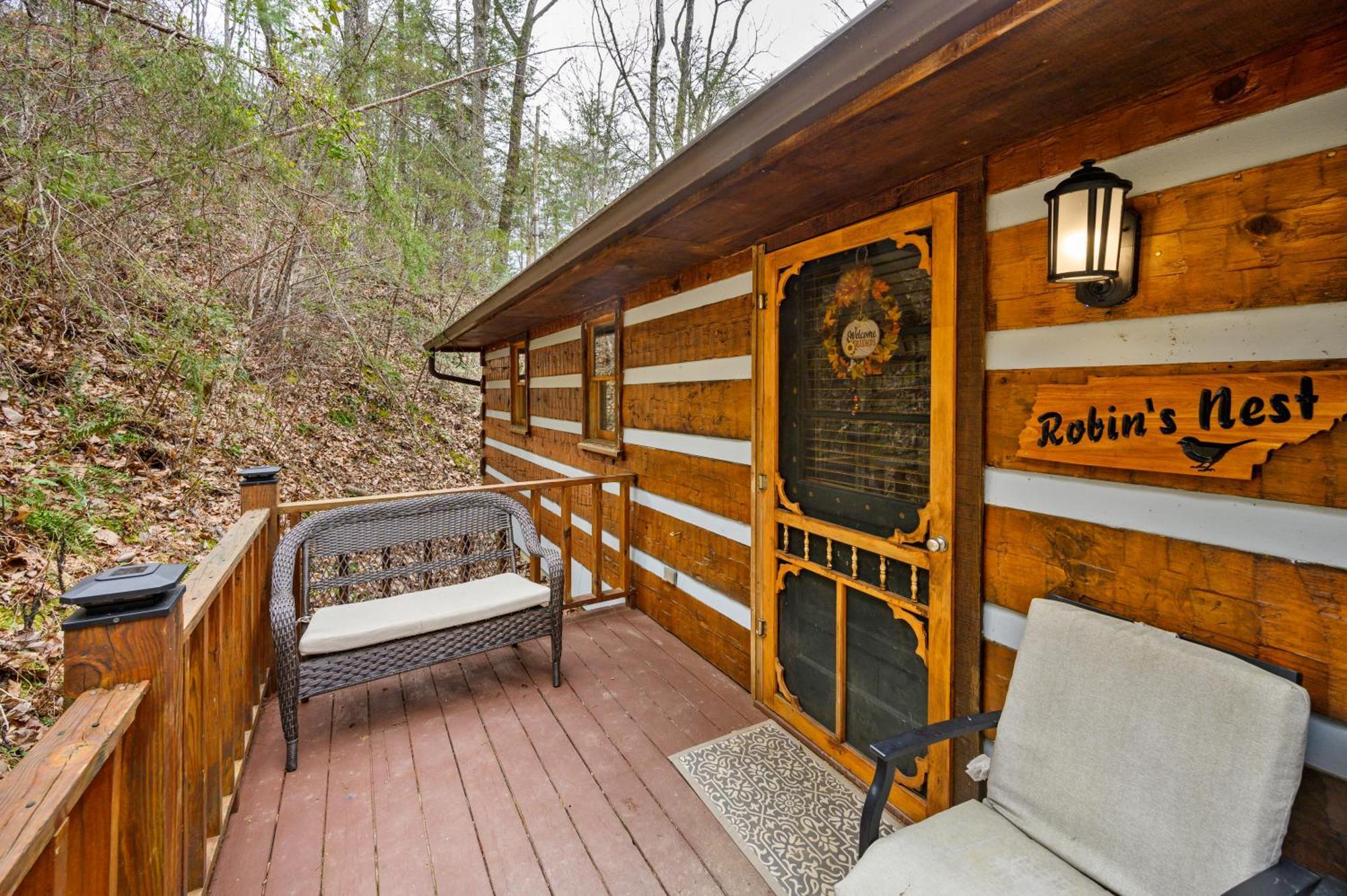 The Robins Nest With Hot Tub Βίλα Pigeon Forge Εξωτερικό φωτογραφία