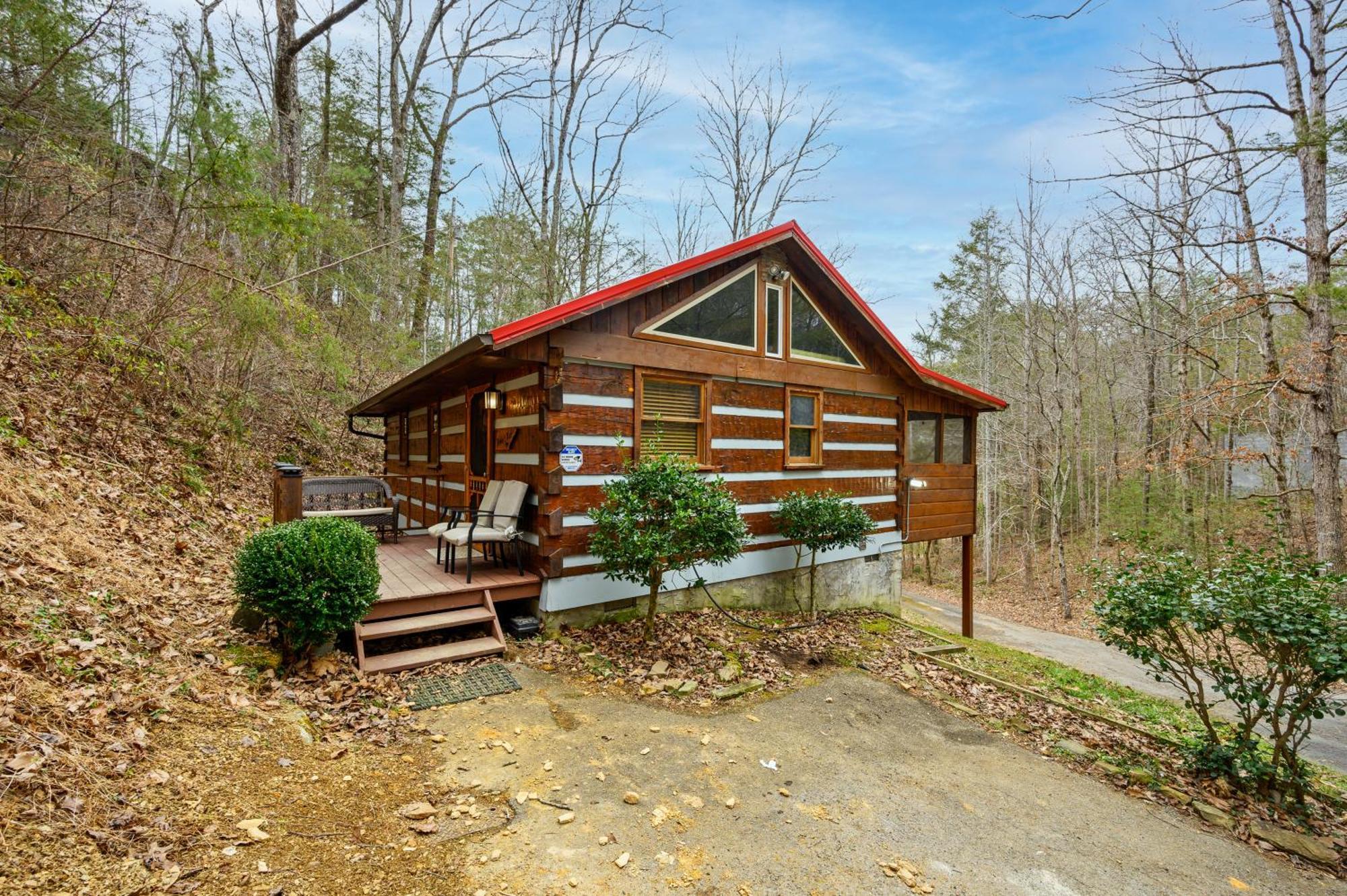 The Robins Nest With Hot Tub Βίλα Pigeon Forge Εξωτερικό φωτογραφία